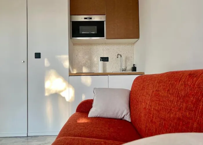 Nimes Centre Superbe Studio